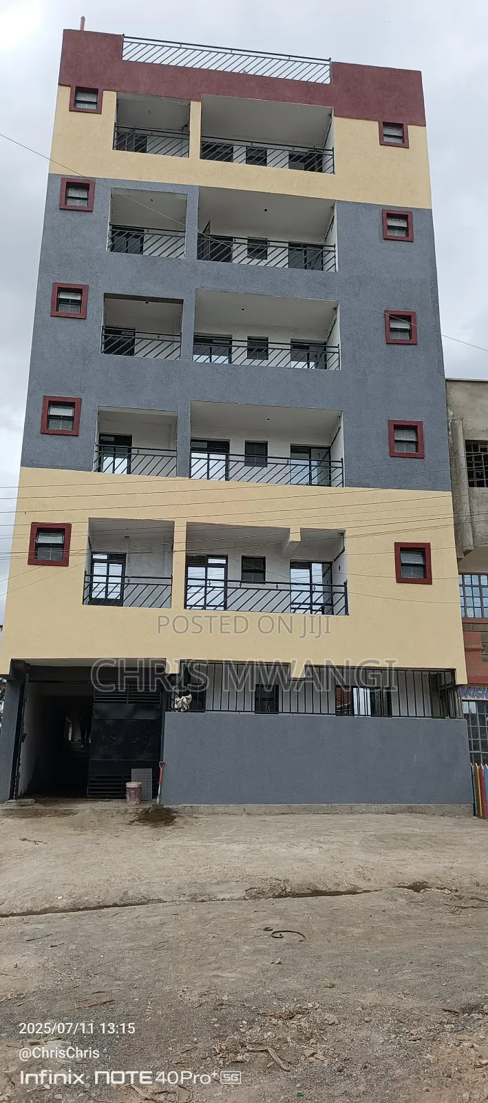 2bdrm Block of Flats in Kamakis Estate for sale