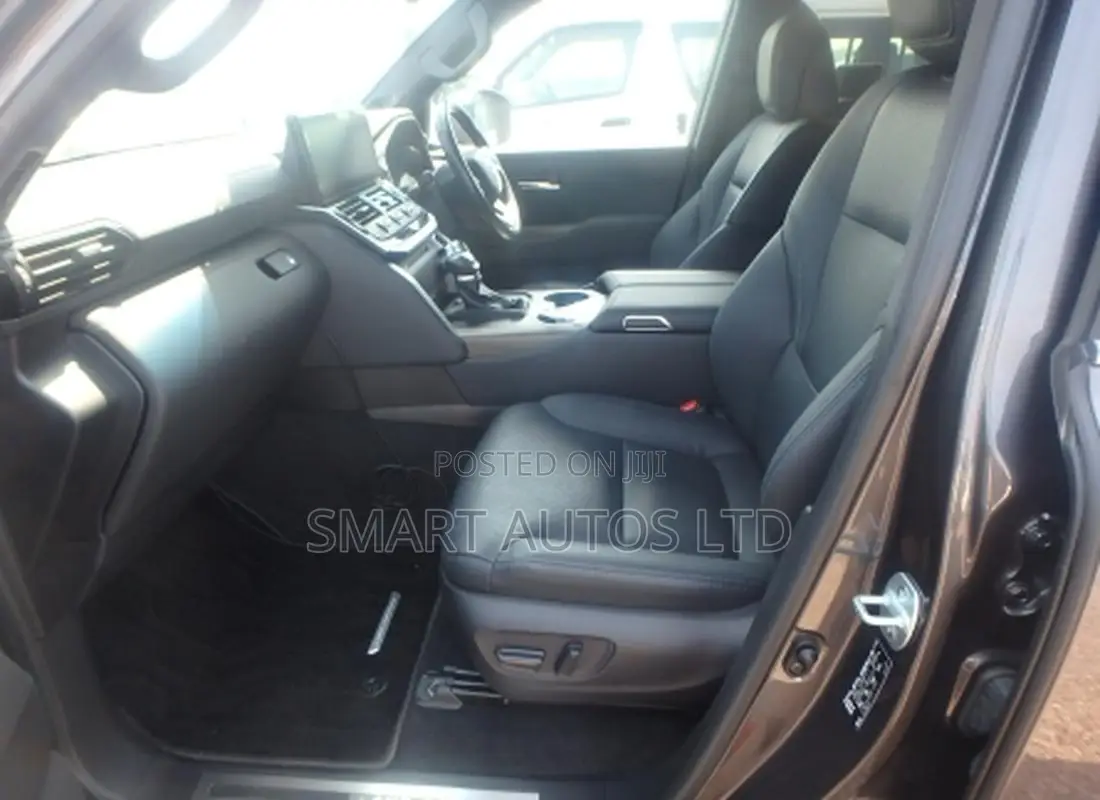 Toyota Land Cruiser 3.5 Petrol 4WD 2022 Gray