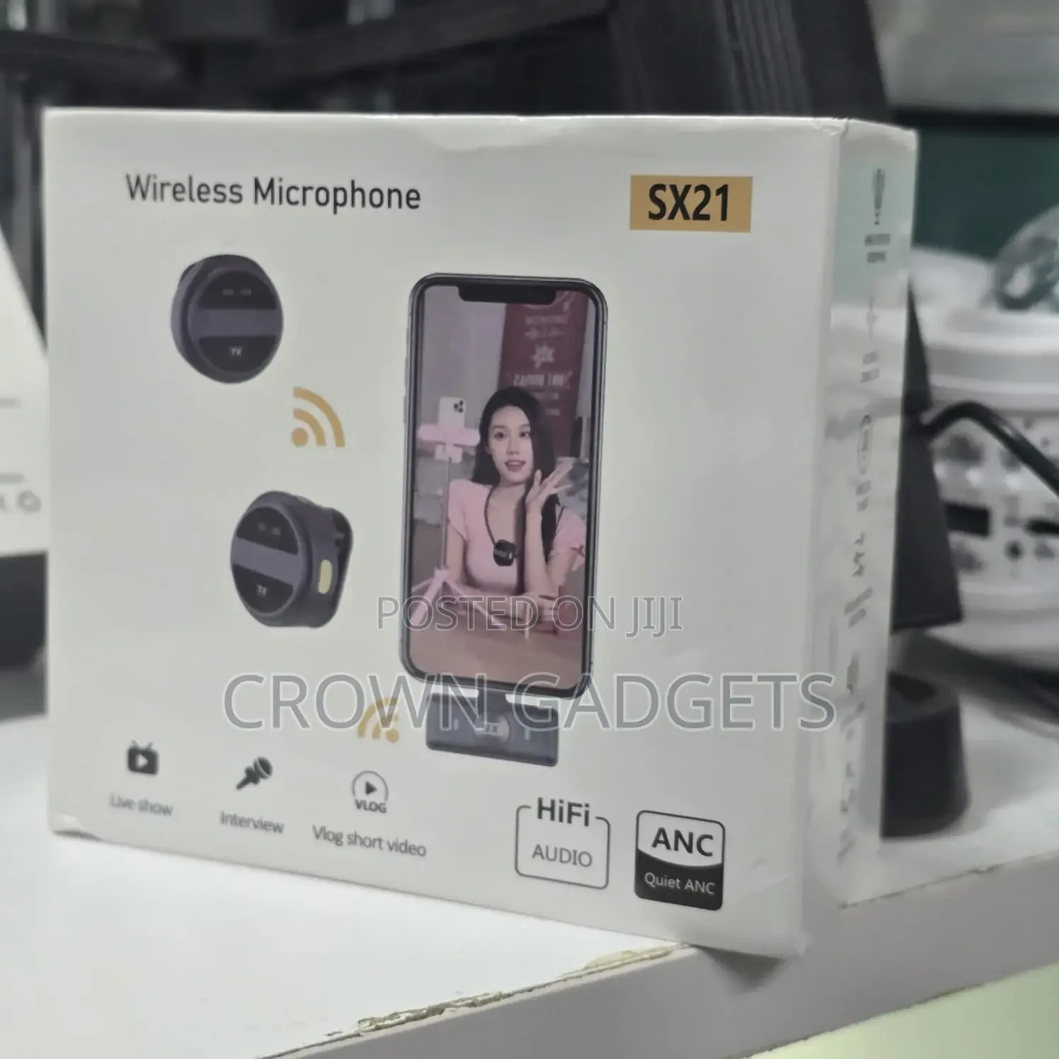 Sx21 Clip-on Wireless Mics With Charging Case