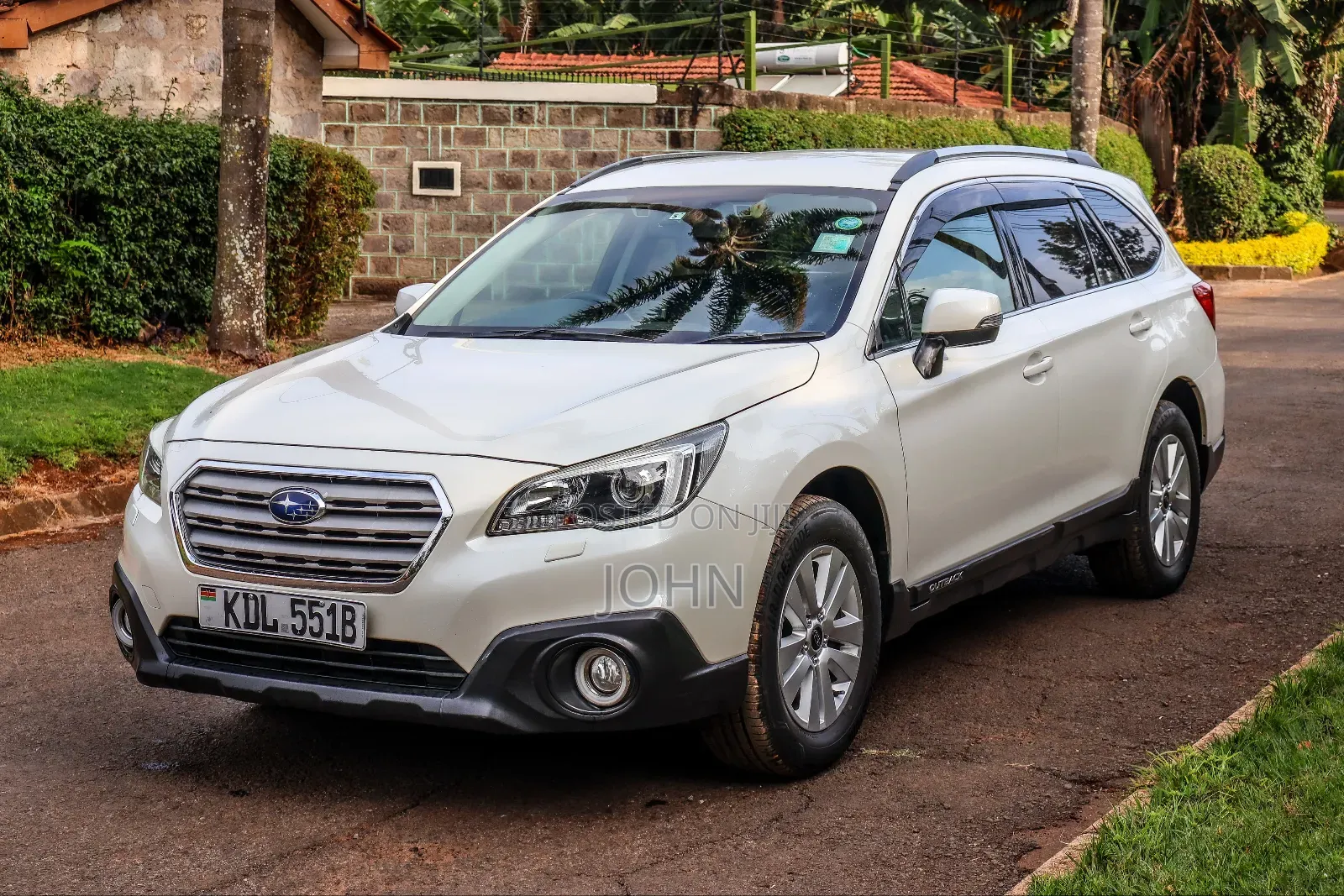 Subaru Outback 2.5i PZEV 4dr Wagon AWD (2.5L 4cyl CVT) 2015 Pearl