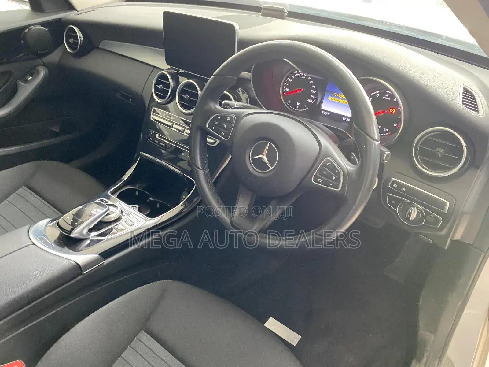 Mercedes-Benz C180 2018 Gray