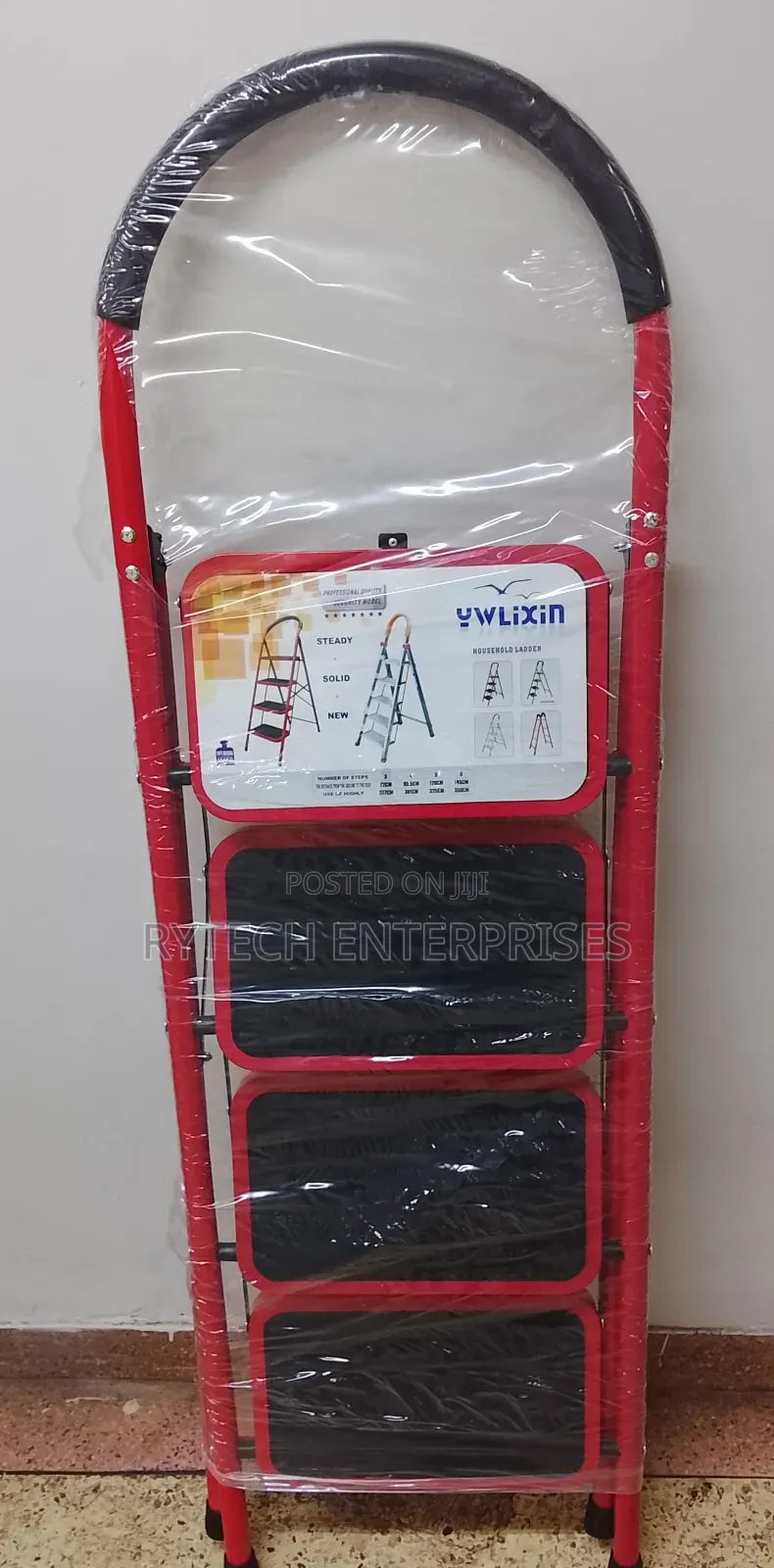4 Step Ladder/Step Ladder