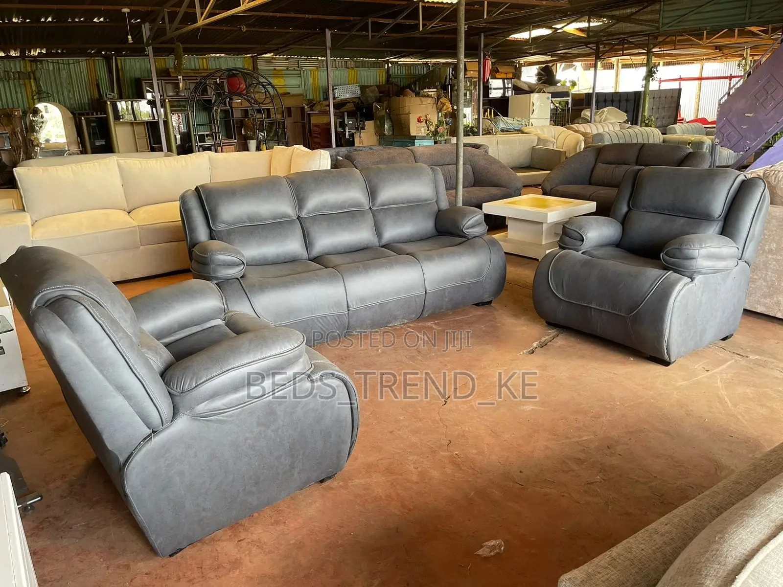 Inviting 5 Seater Semi Recliner Sofa 3,1,1