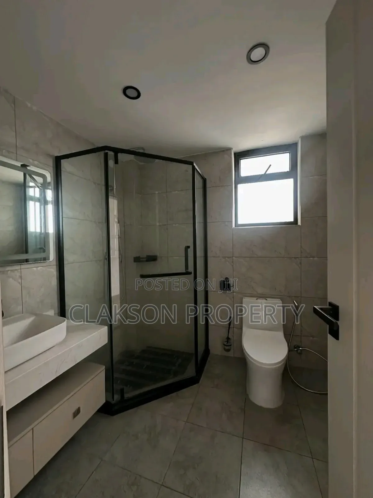 3bdrm Apartment in Kilimai, Kilimani for rent