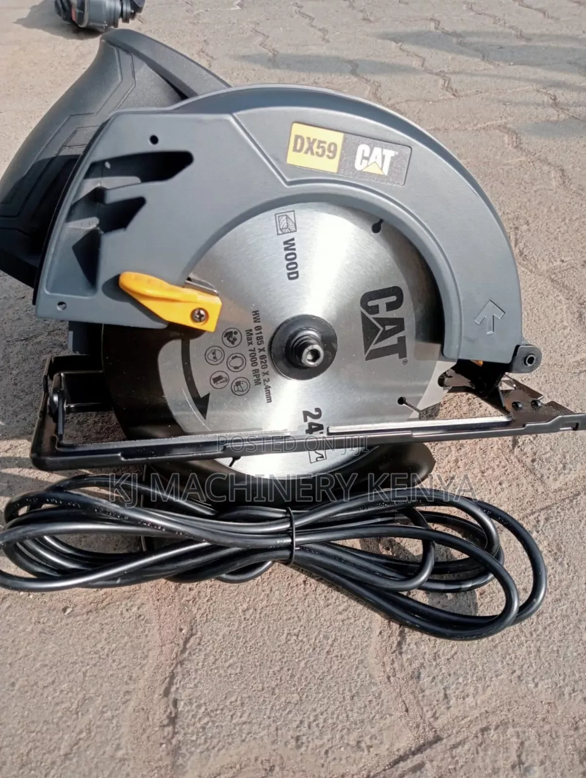 Cat Dx 59 Circular Saw