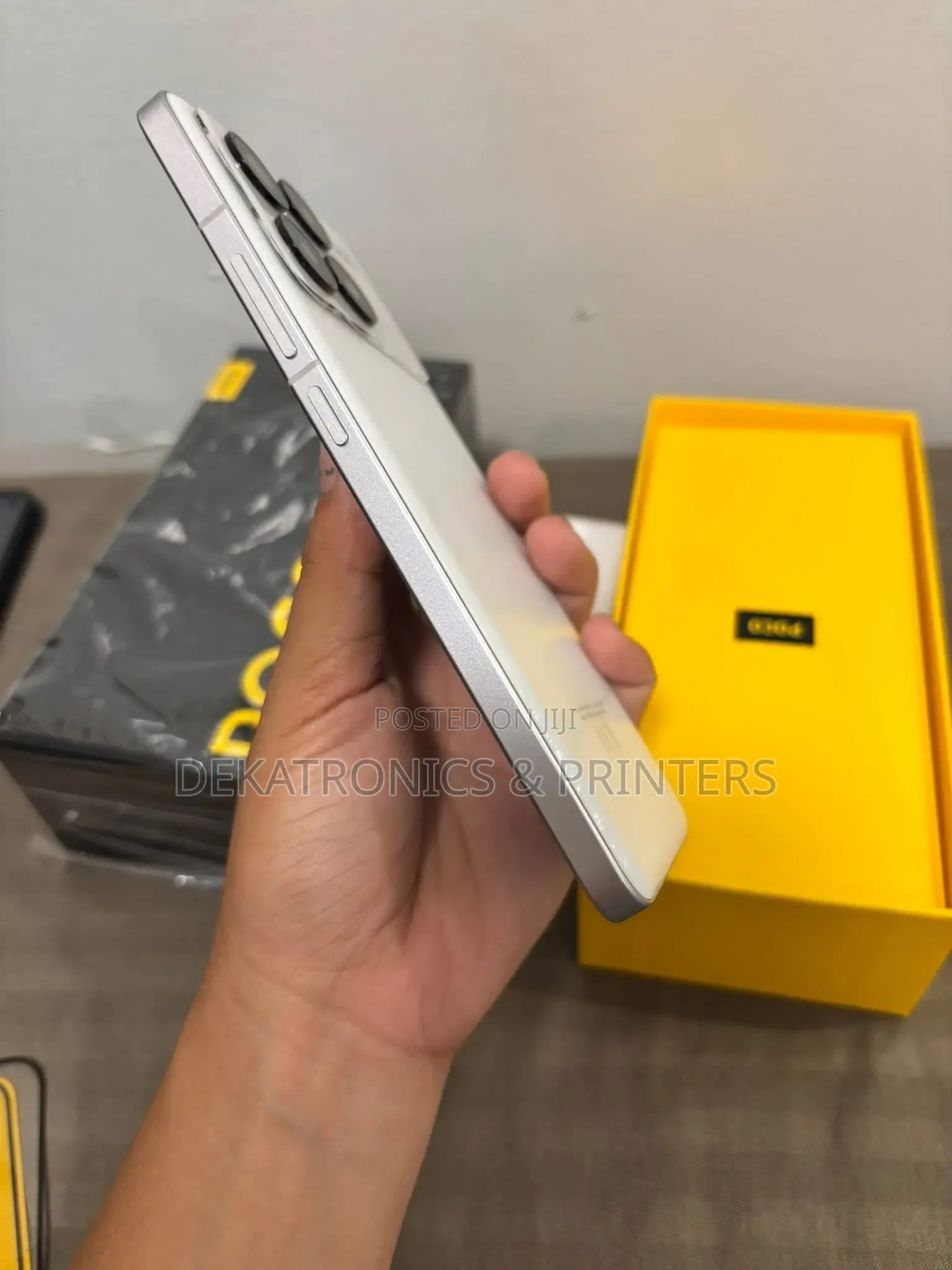 New Xiaomi Poco F6 Pro 512 GB White