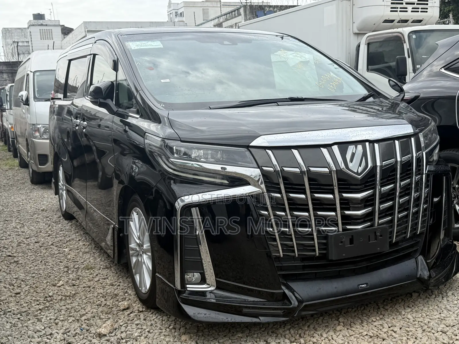 Toyota Alphard 2.5 Petrol FWD 2018 Black