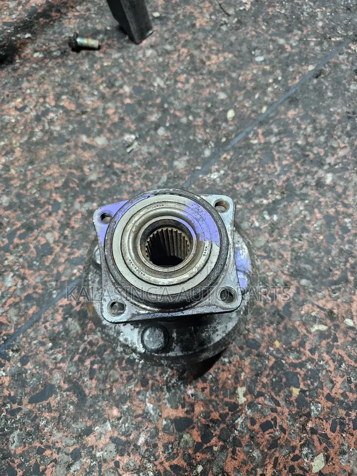 4wd Rear Hub For Nze Fielder Axio Sienta