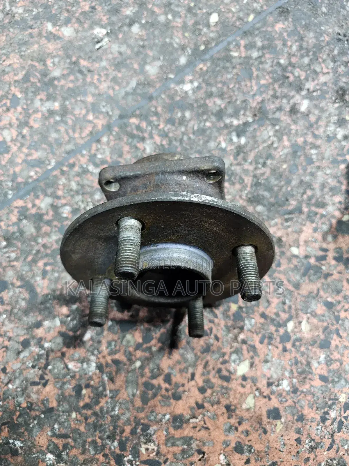4wd Rear Hub For Nze Fielder Axio Sienta