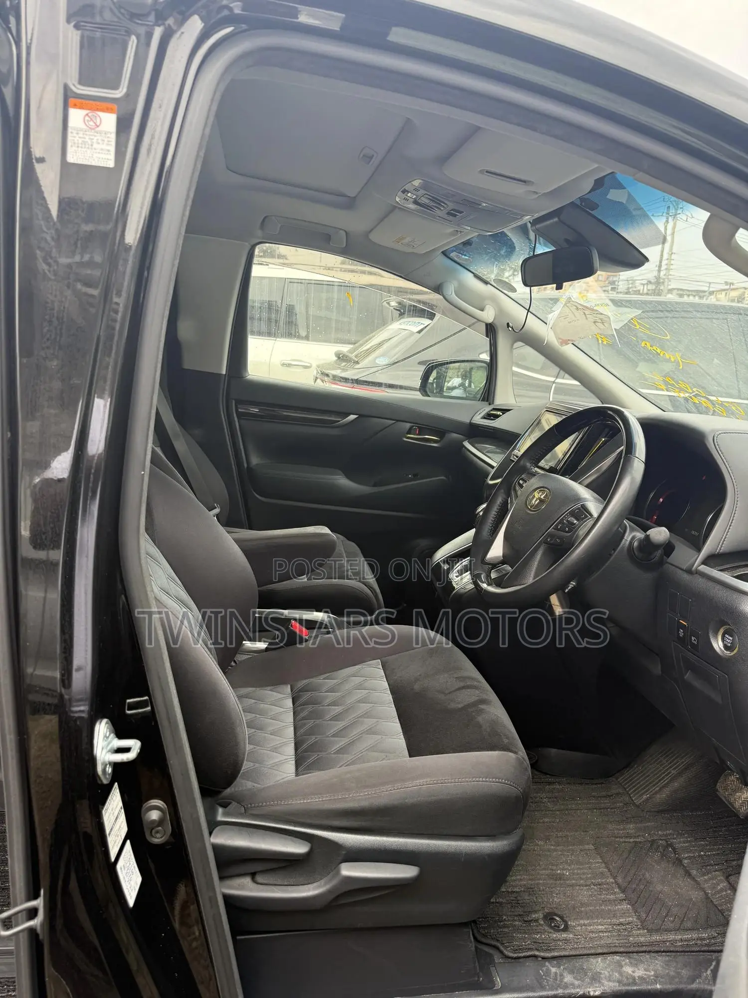 Toyota Alphard 2.5 Petrol FWD 2018 Black