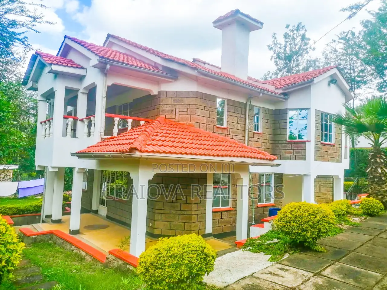 6bdrm Townhouse/Terrace in Rimpa for sale