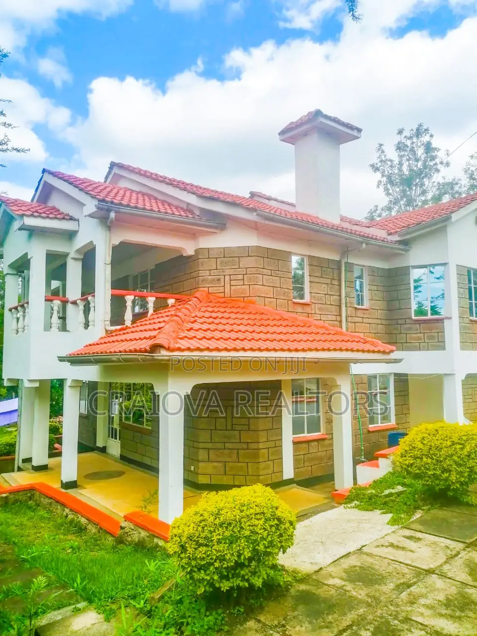 6bdrm Townhouse/Terrace in Rimpa for sale