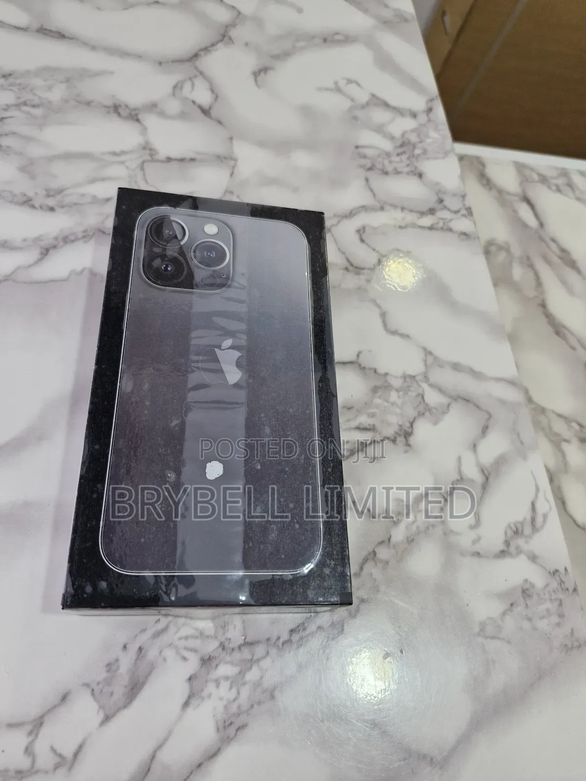 New Apple iPhone 13 Pro 256 GB Black