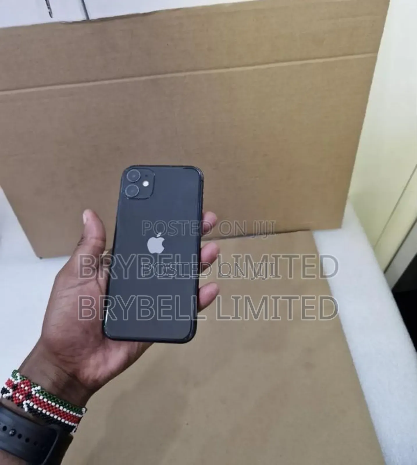 Apple iPhone 11 64 GB Black