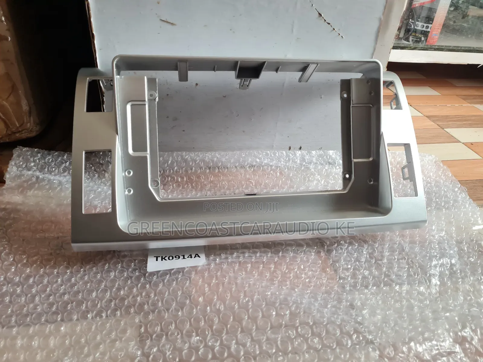 Toyota Estima 2006+ Android Radio Console or Frame, Fascia