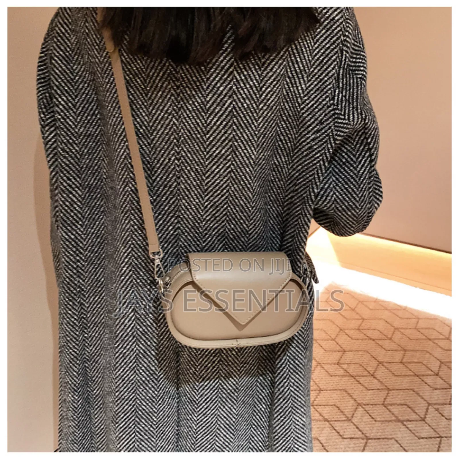 Minimalist and Timeless Bag