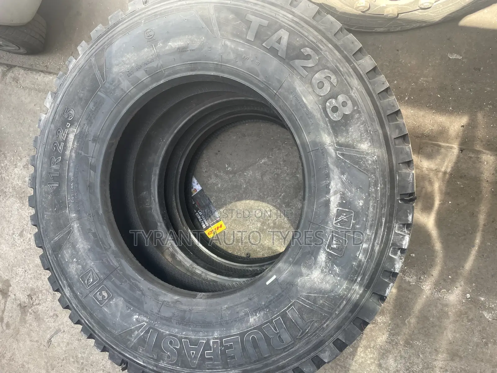11r22.5 Truefast