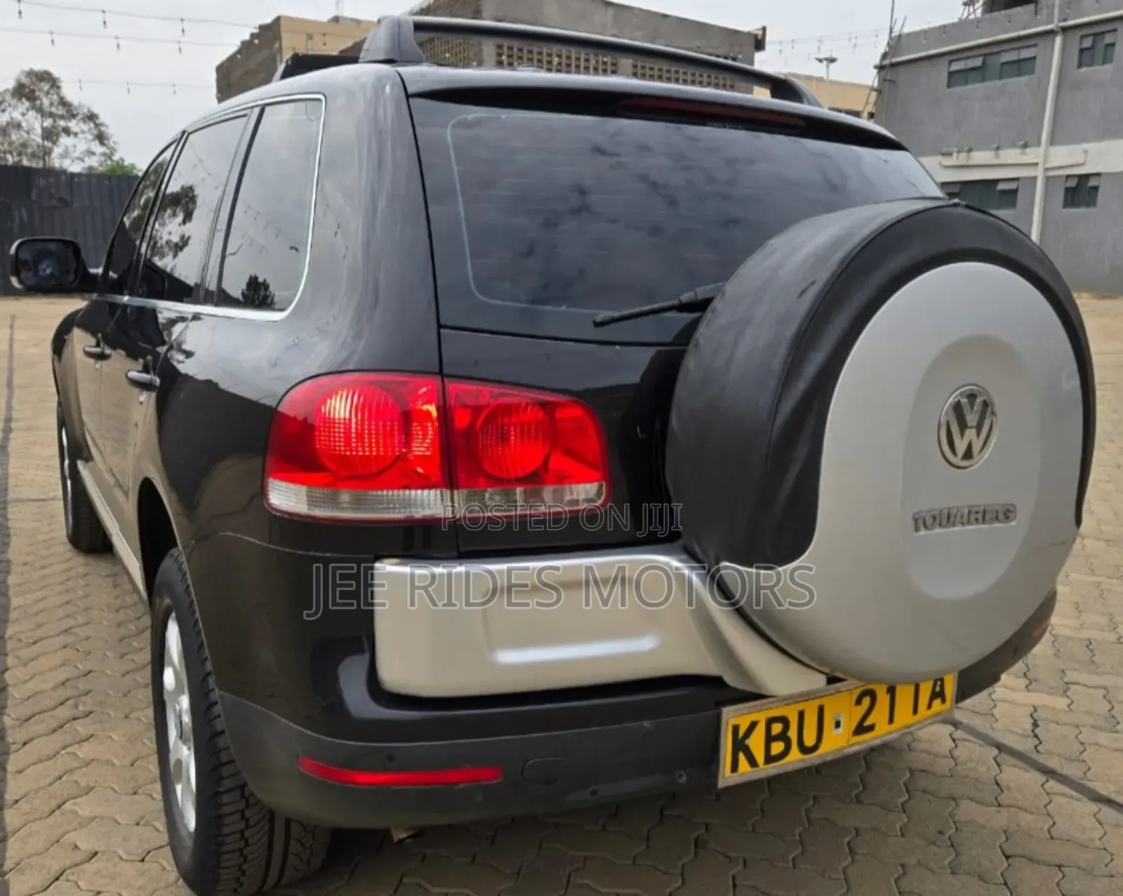 Volkswagen Touareg 2006 Gray