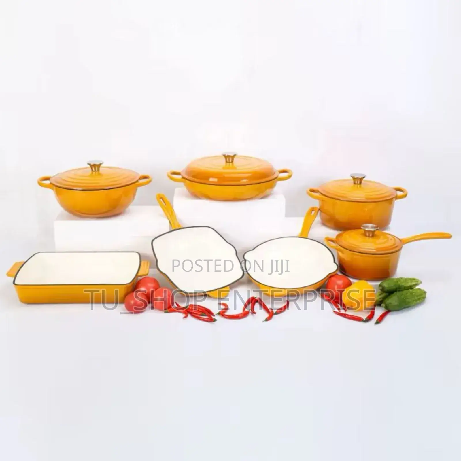 Cookware! *Enamel Cast Iron Cooking Pot