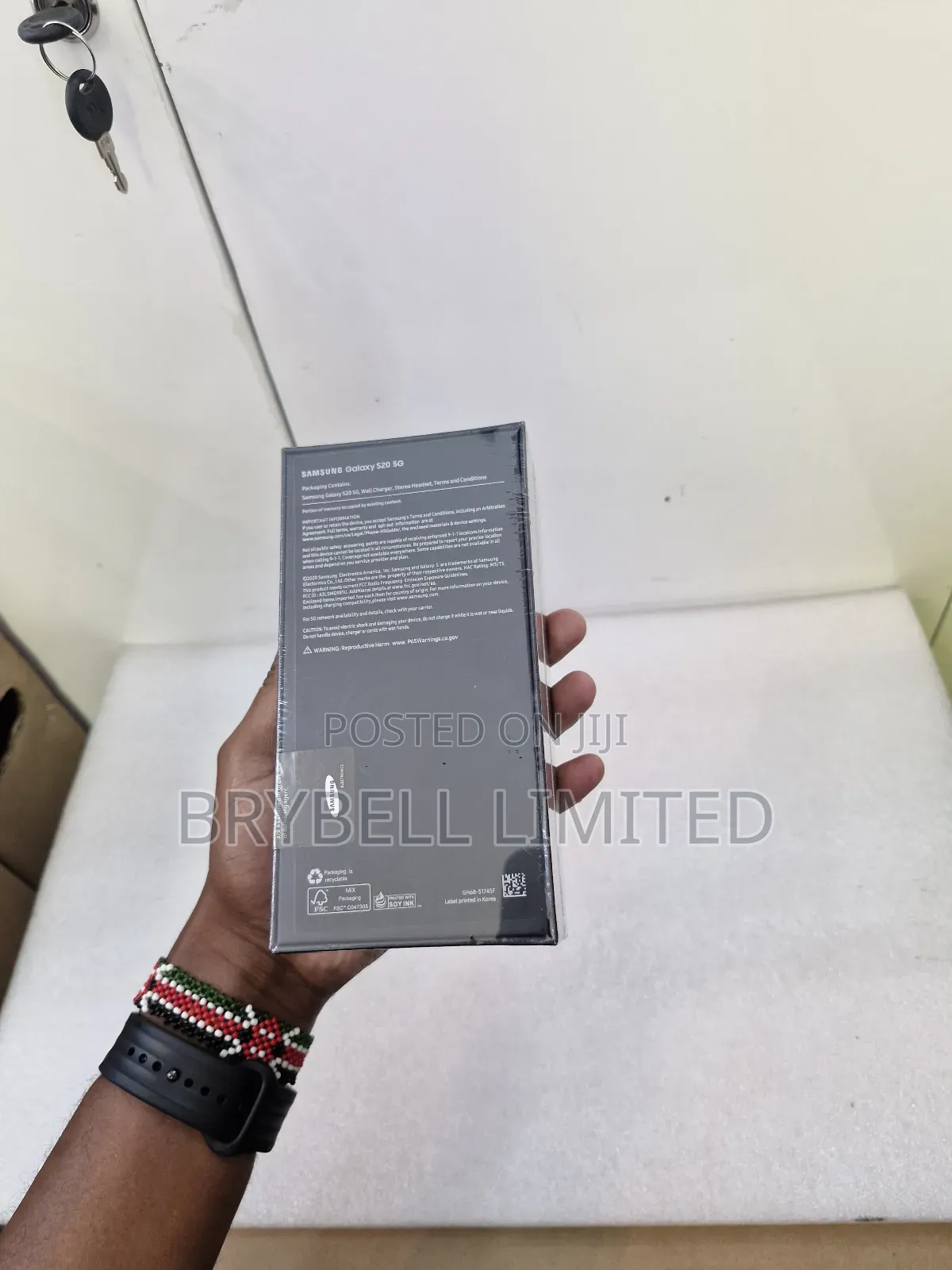 New Samsung Galaxy S20 128 GB Black