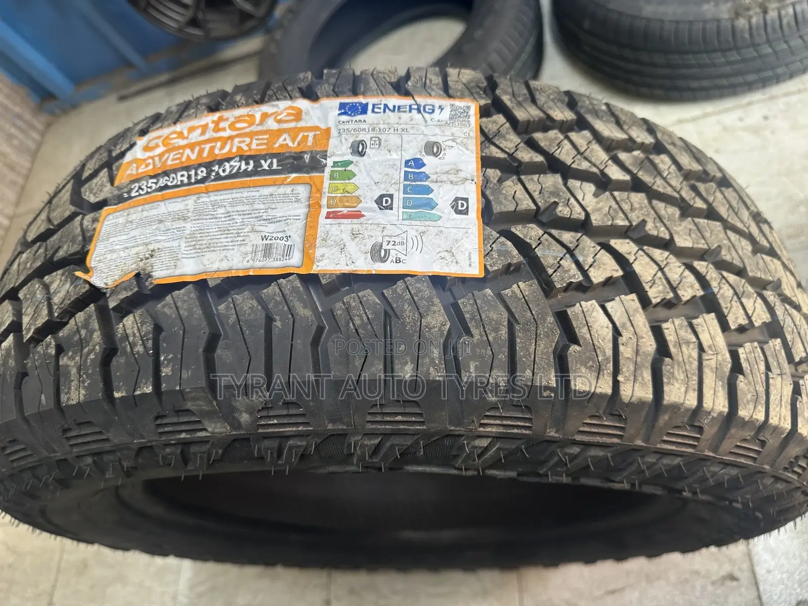 235/60r18 Centara