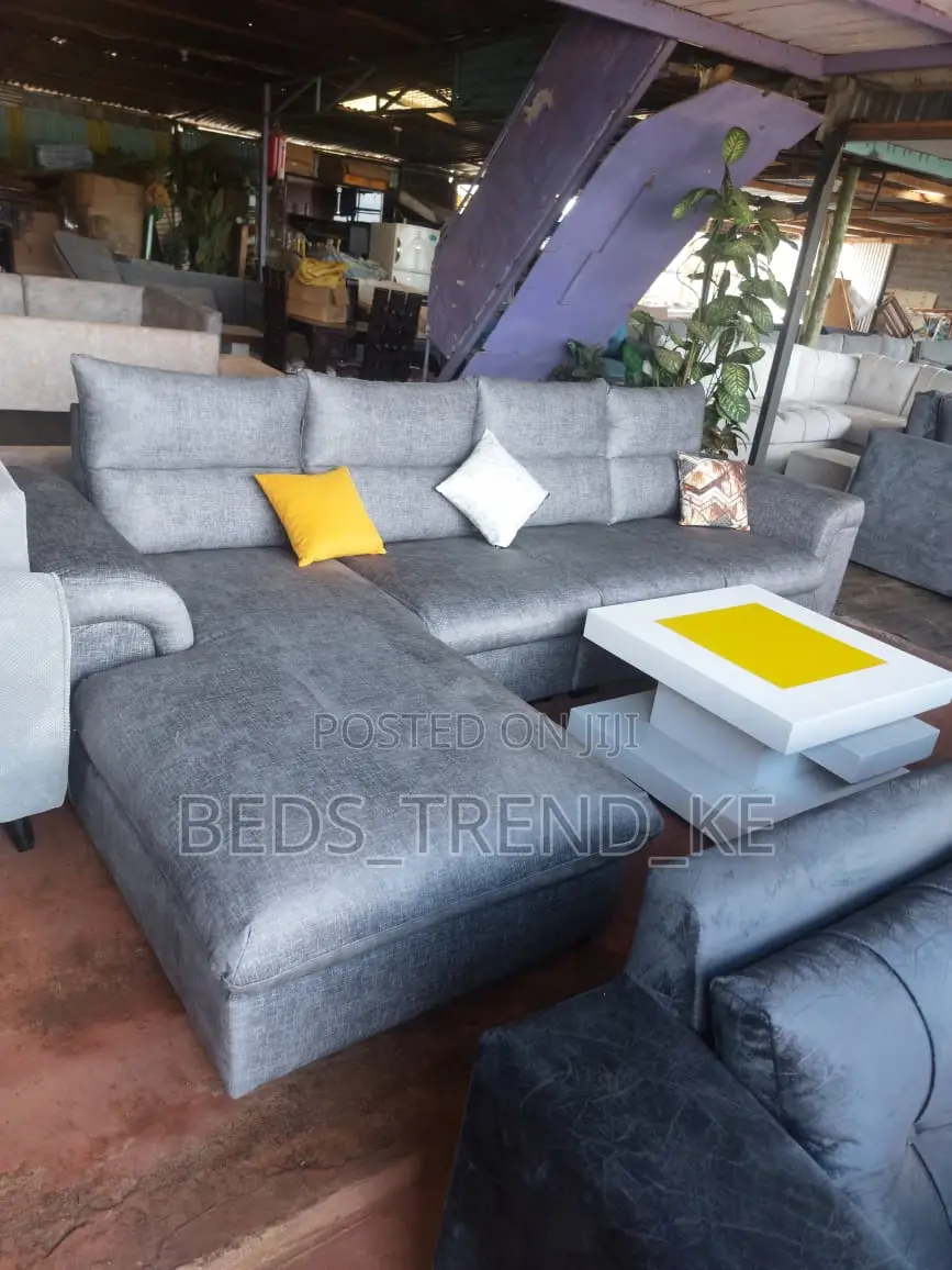 Premium 6 Seater Modern L Seat With Throw Pillows