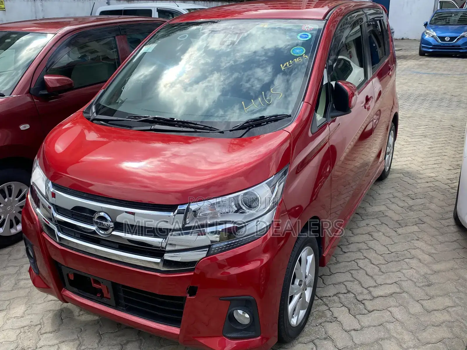 Nissan Dayz 2018 Red