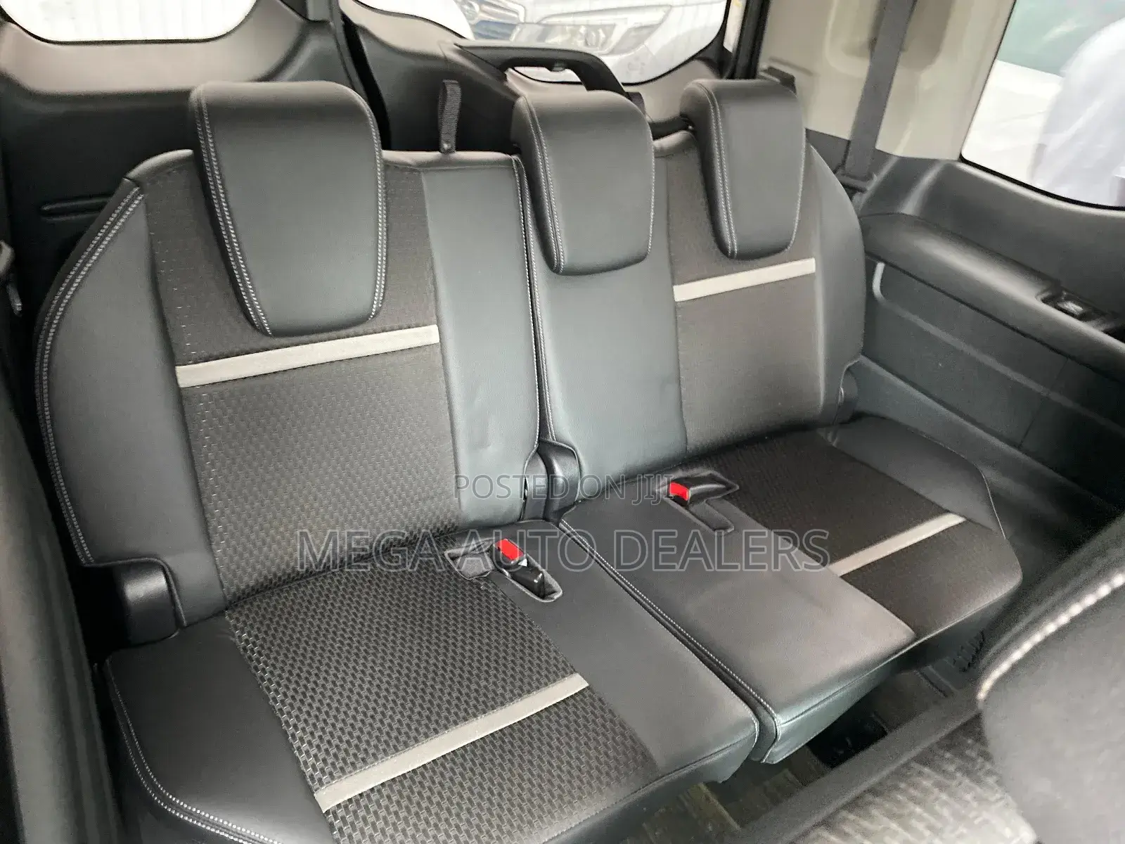 Honda Stepwgn 2018