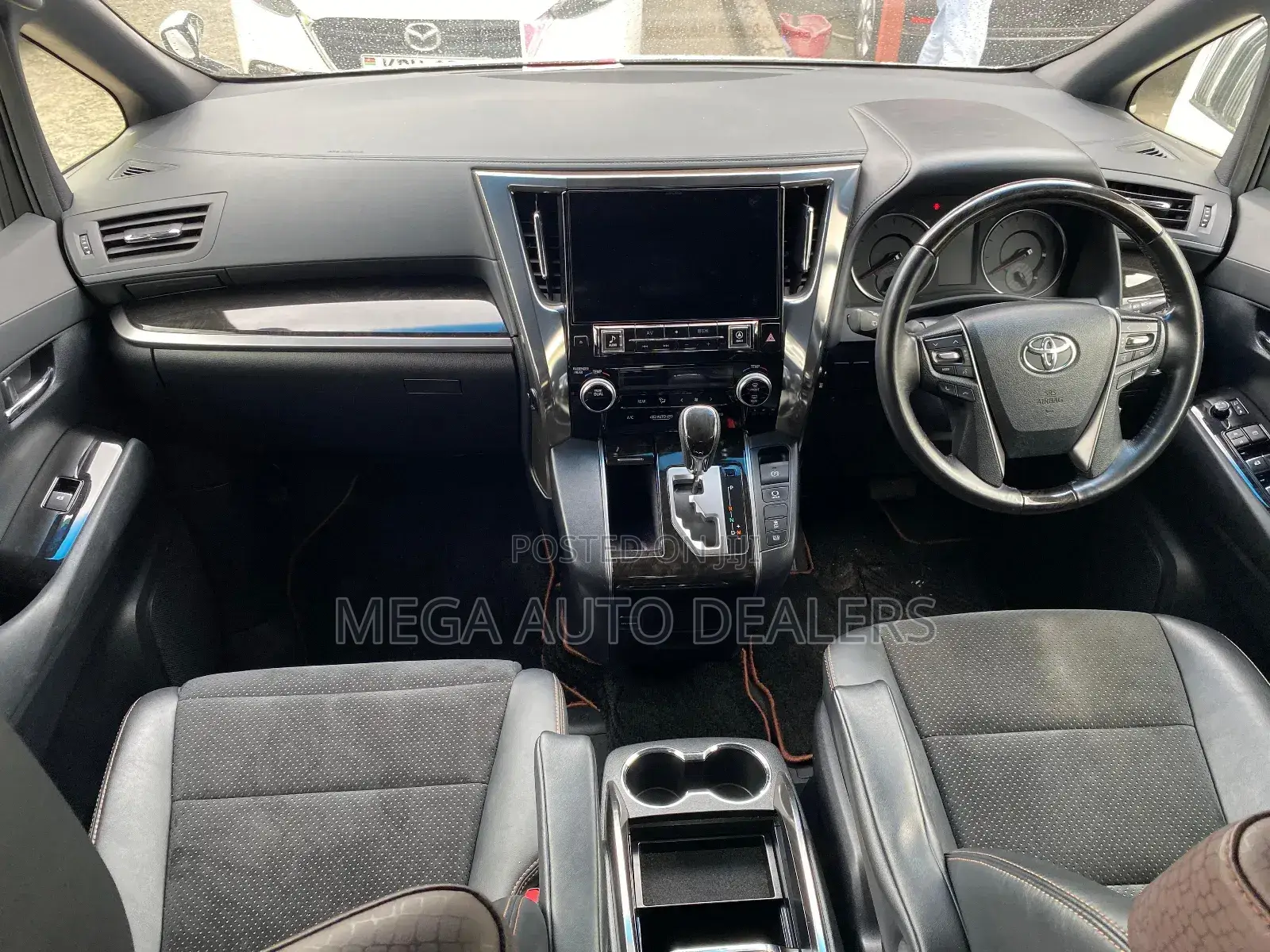 Toyota Alphard 2018 White