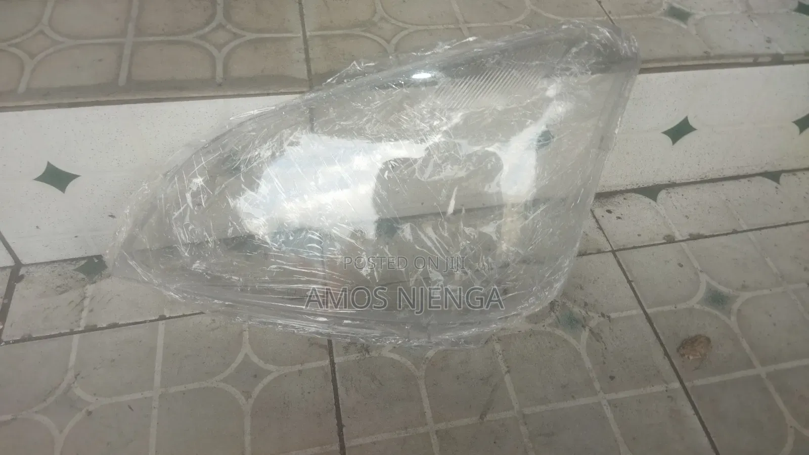 Premio 240 Headlight Lens