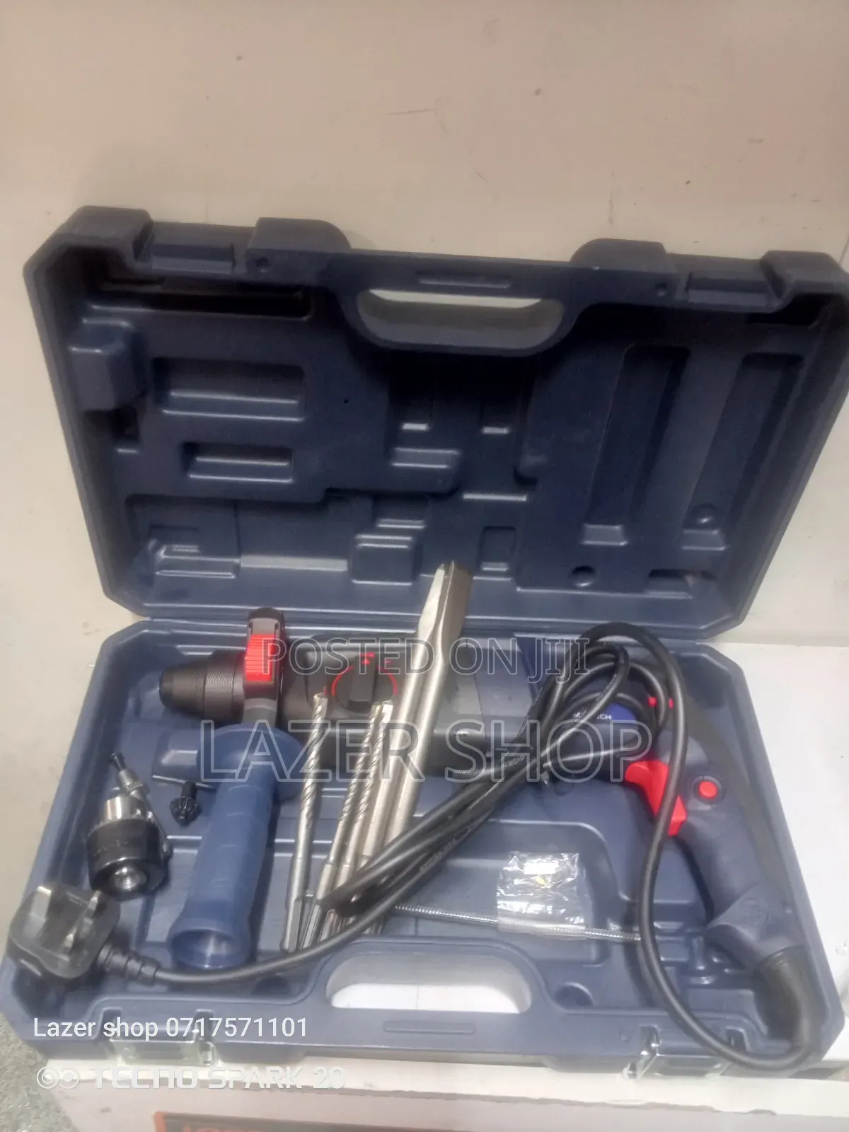 800w Maxmech Rotary Hammer
