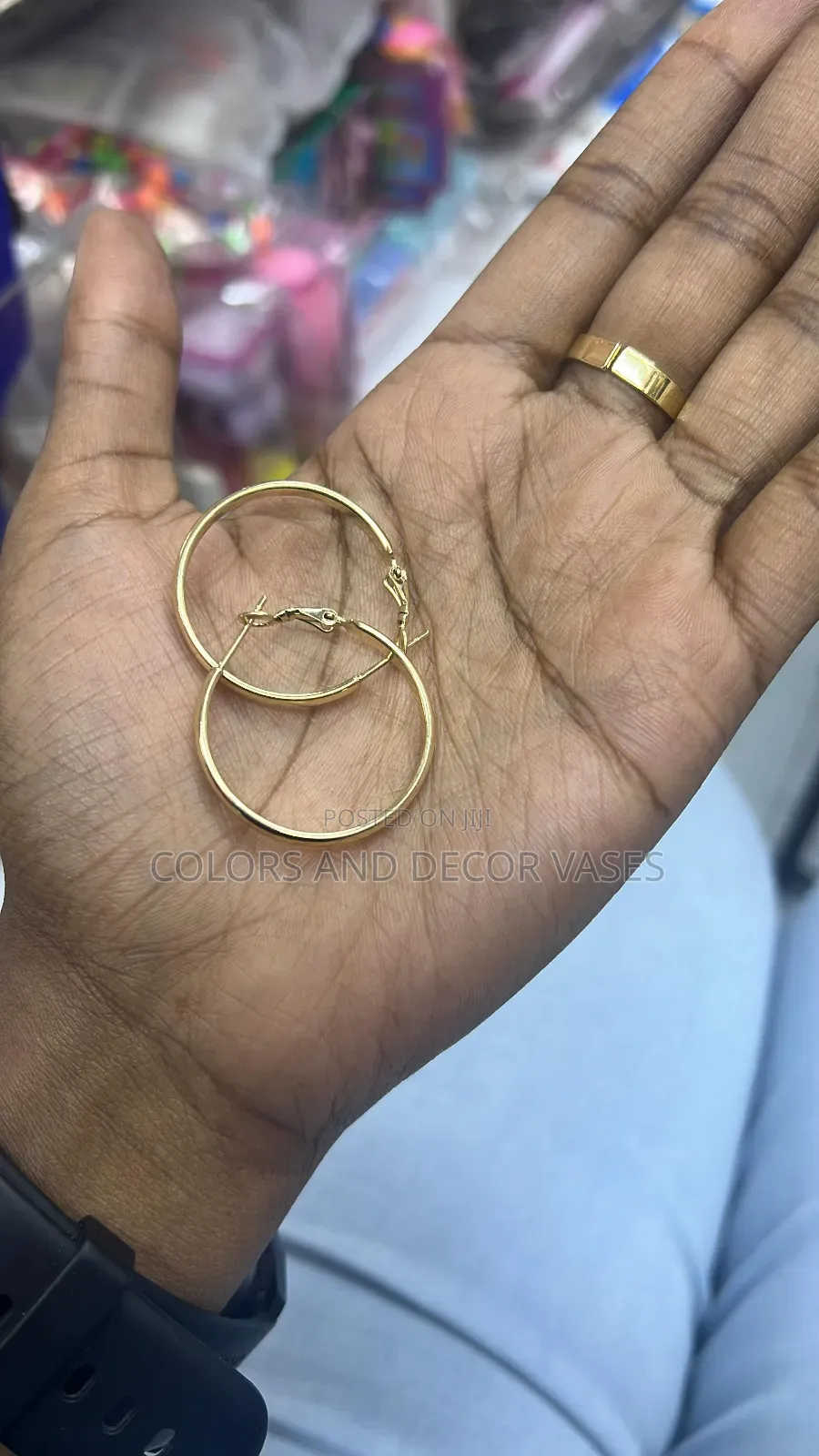 Round Medium Sized Looped Earings