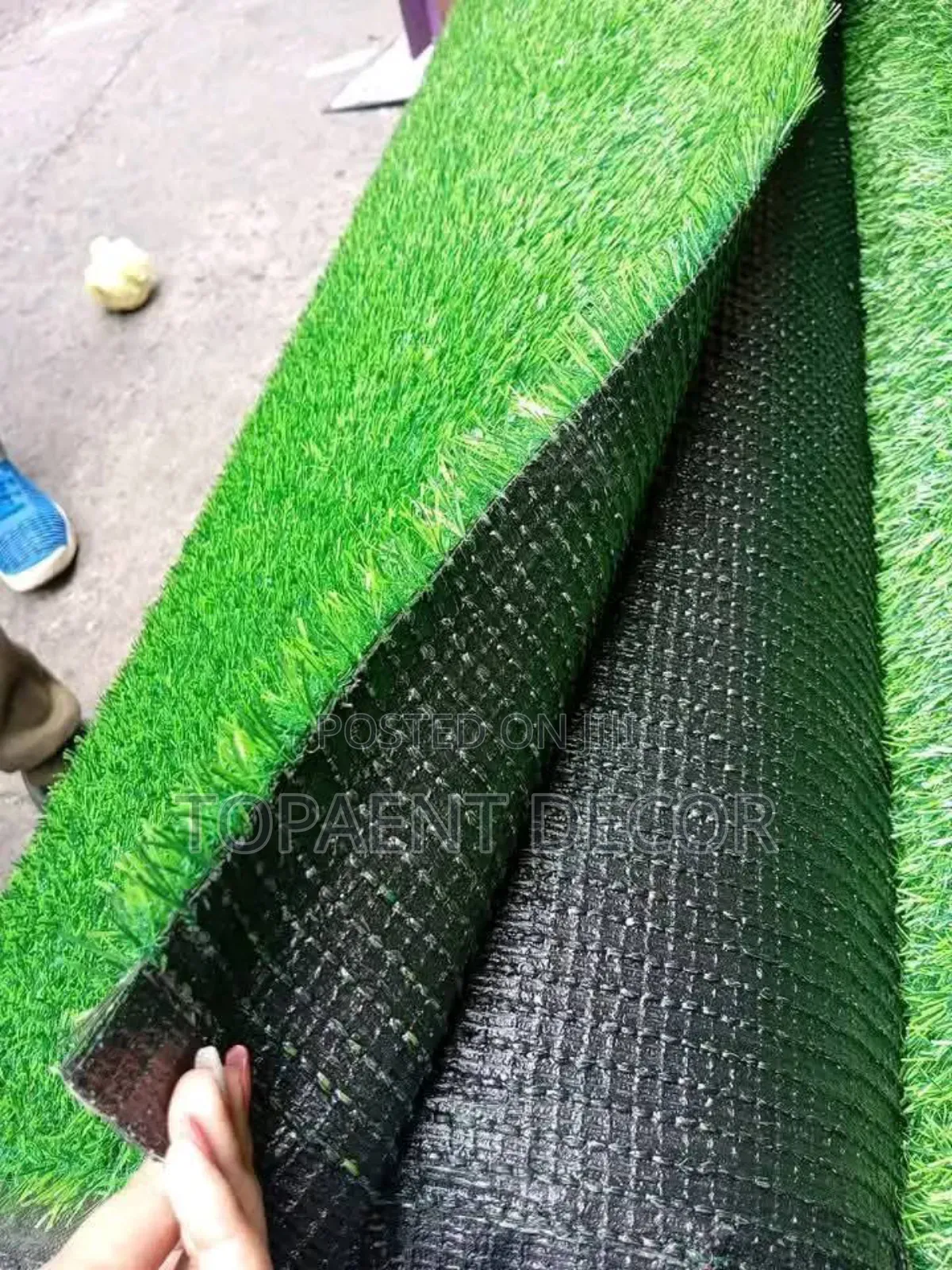 Water Conservative and Functional Green Artificial Turfgrass