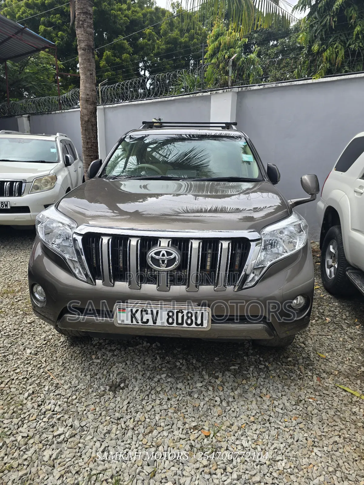 Toyota Land Cruiser Prado 2013 Brown