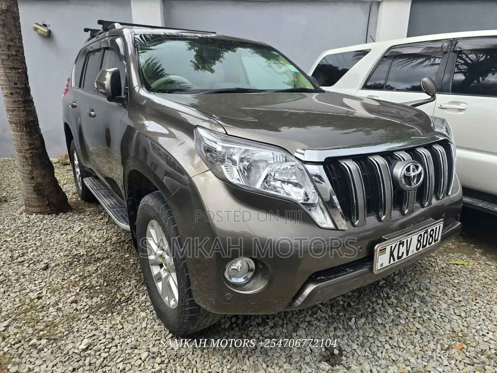 Toyota Land Cruiser Prado 2013 Brown