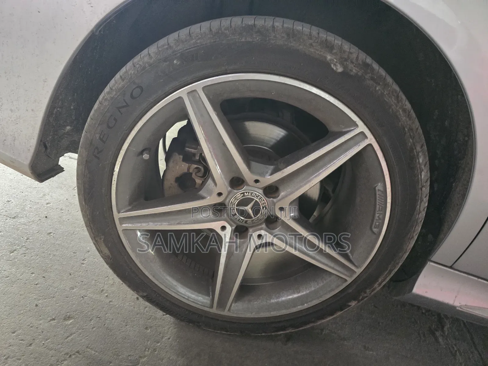 Mercedes-Benz C200 2017 Silver