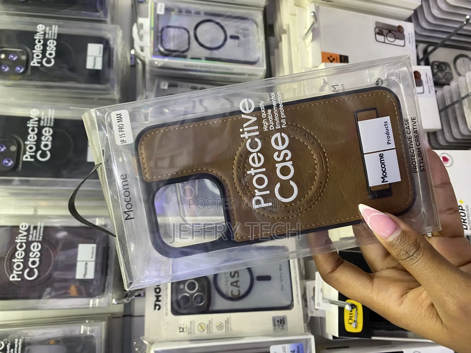 Wert iPhone 15 Pro Max Leather Magsafe Case With Stand