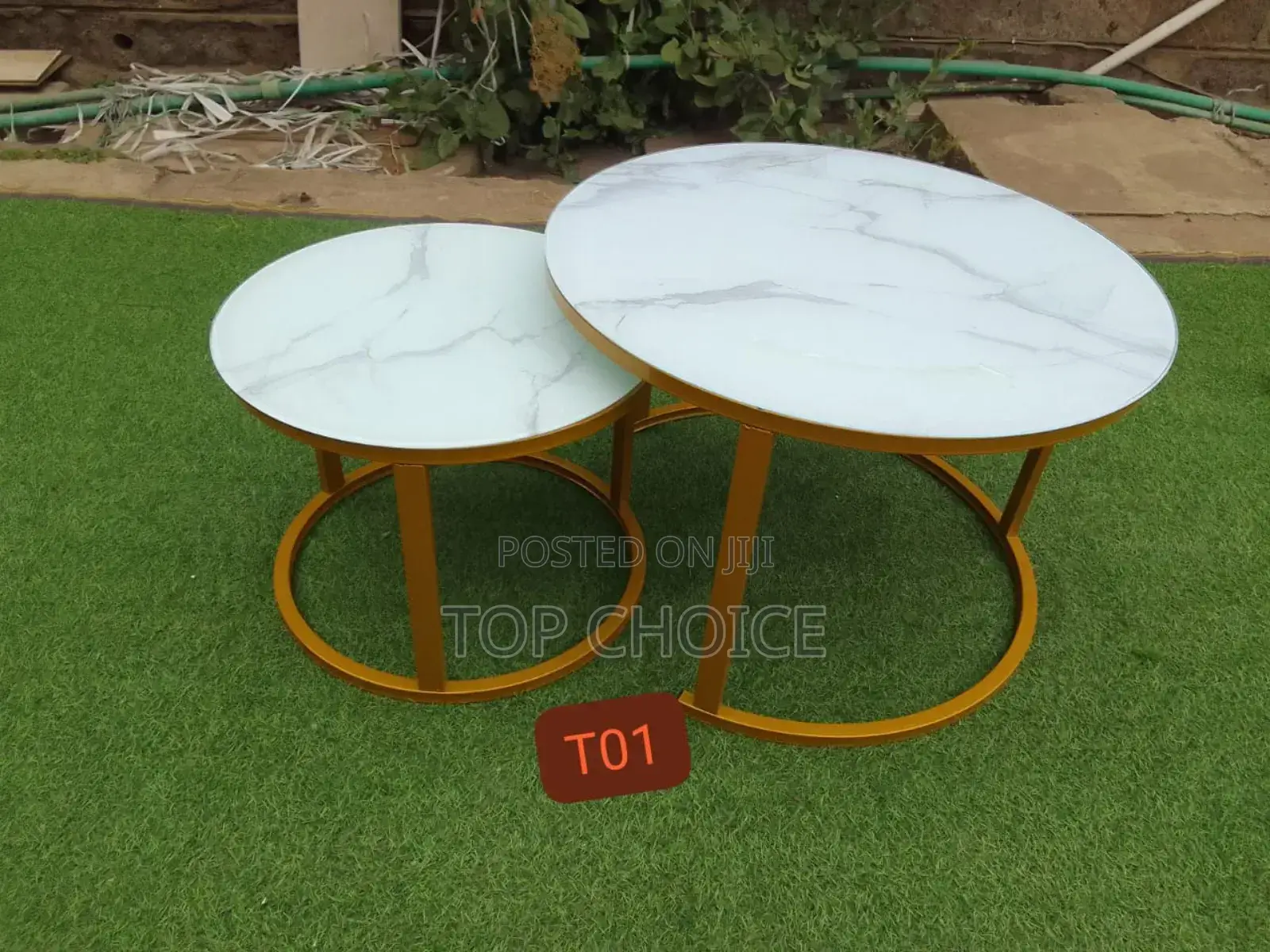 Glass Nesting Table