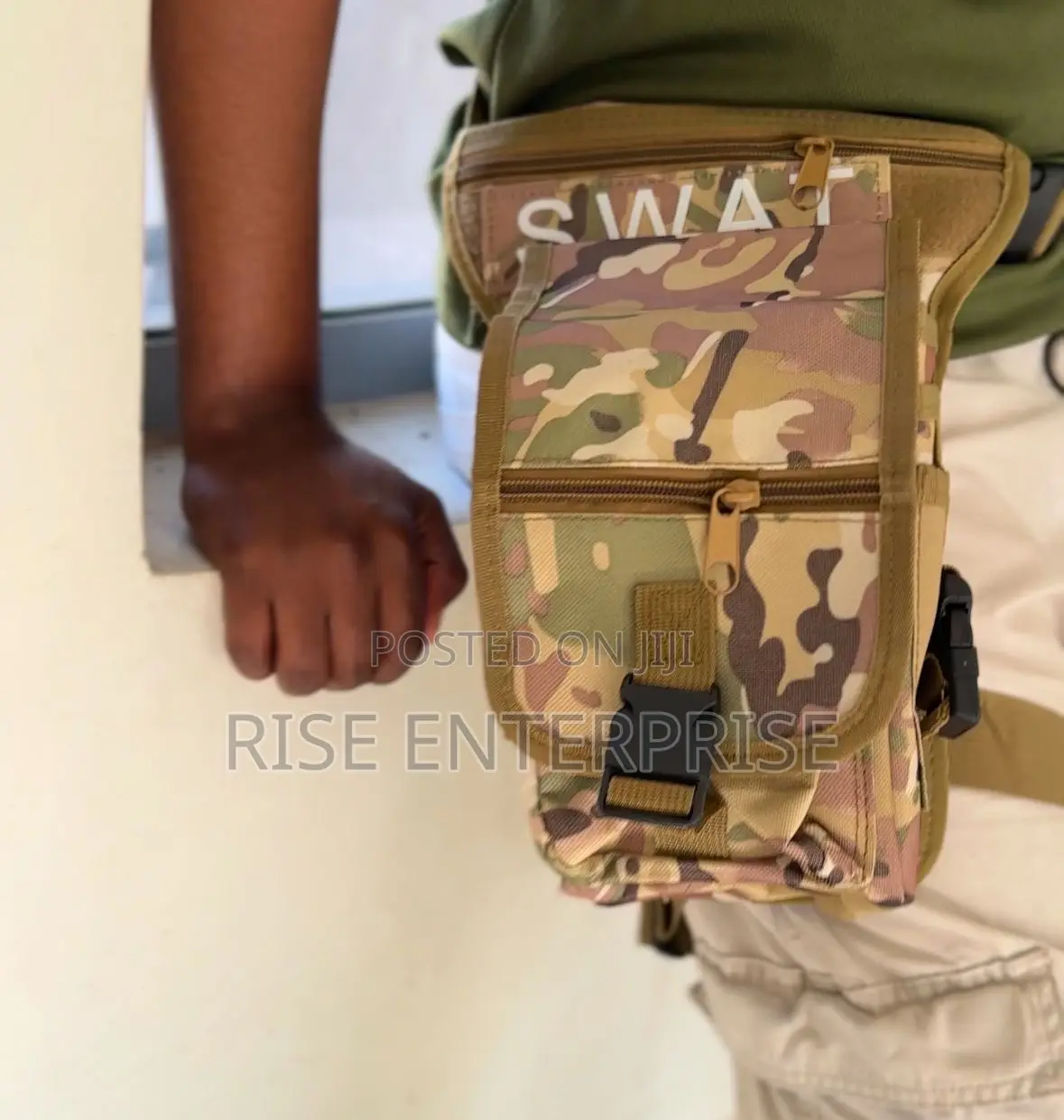 Tactical Thigh Bag