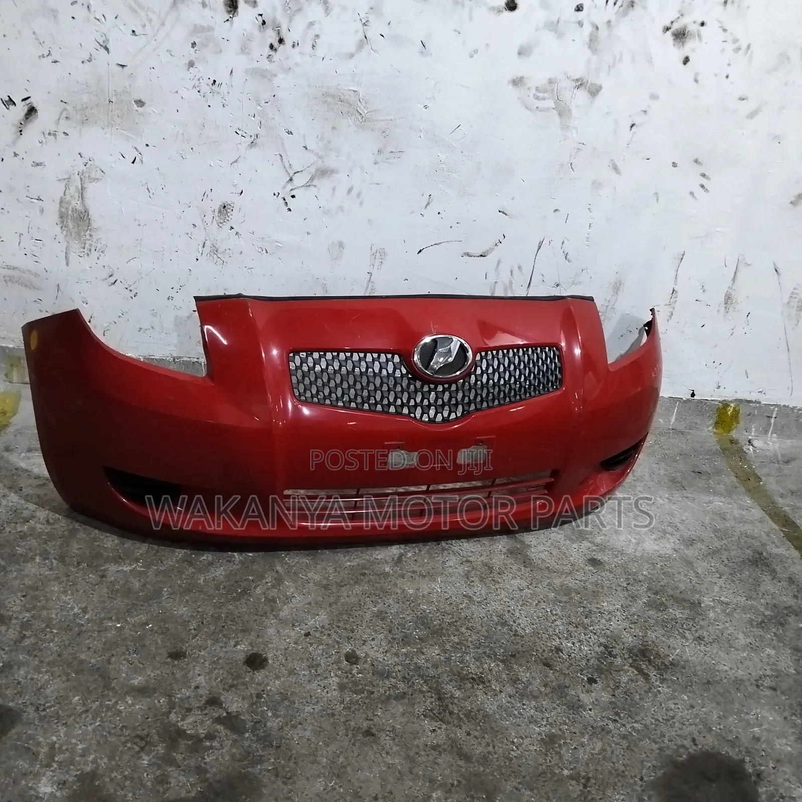 Toyota Vitz Model 2005/2006 Front Bumper Complete