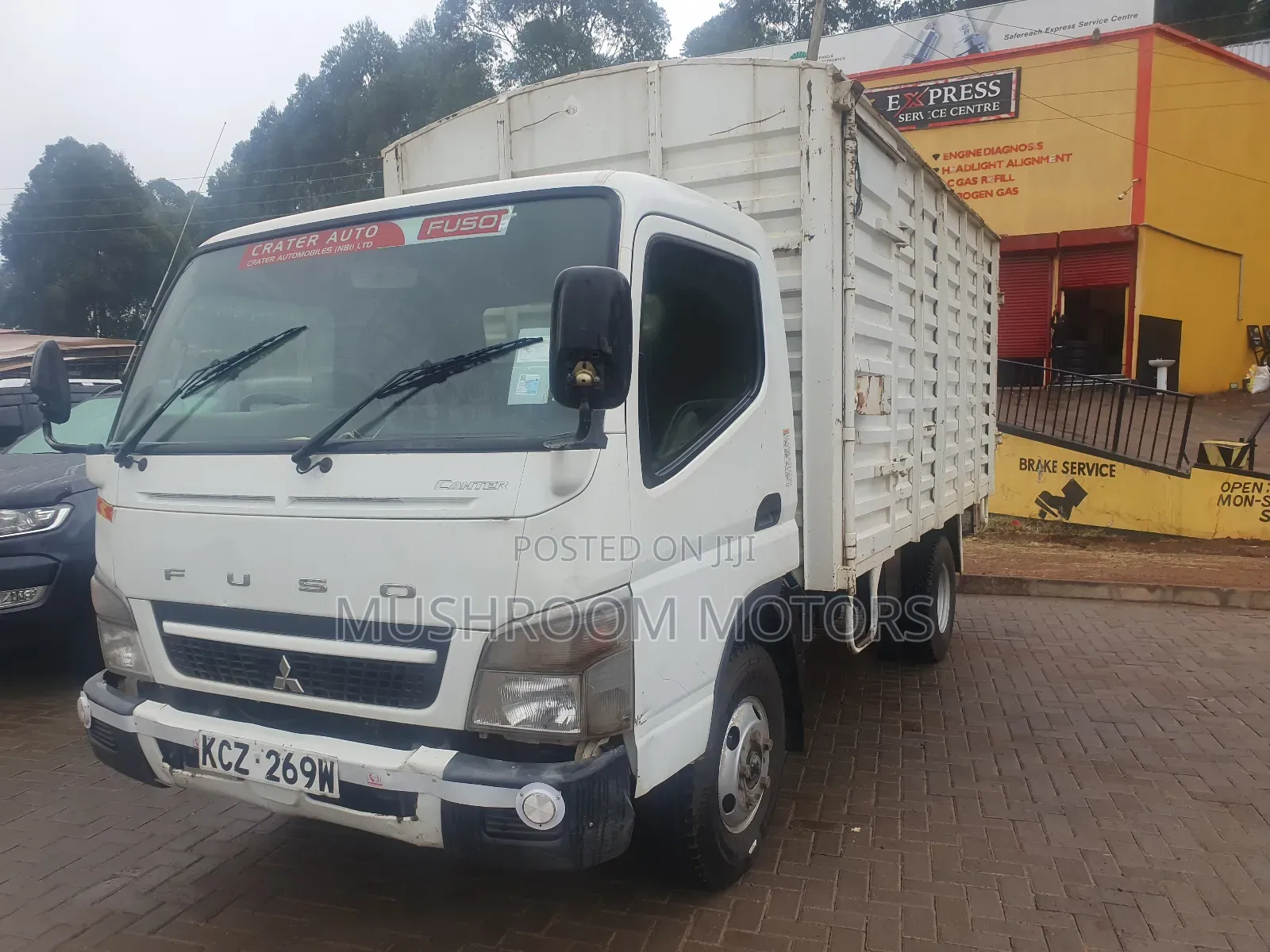 Mitsubishi Canter
