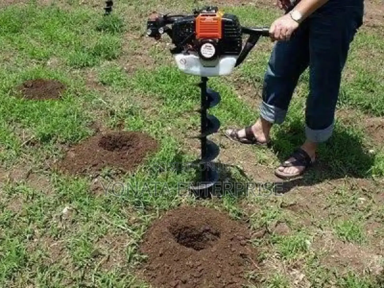 Soil Auger Machine With 3 Blades