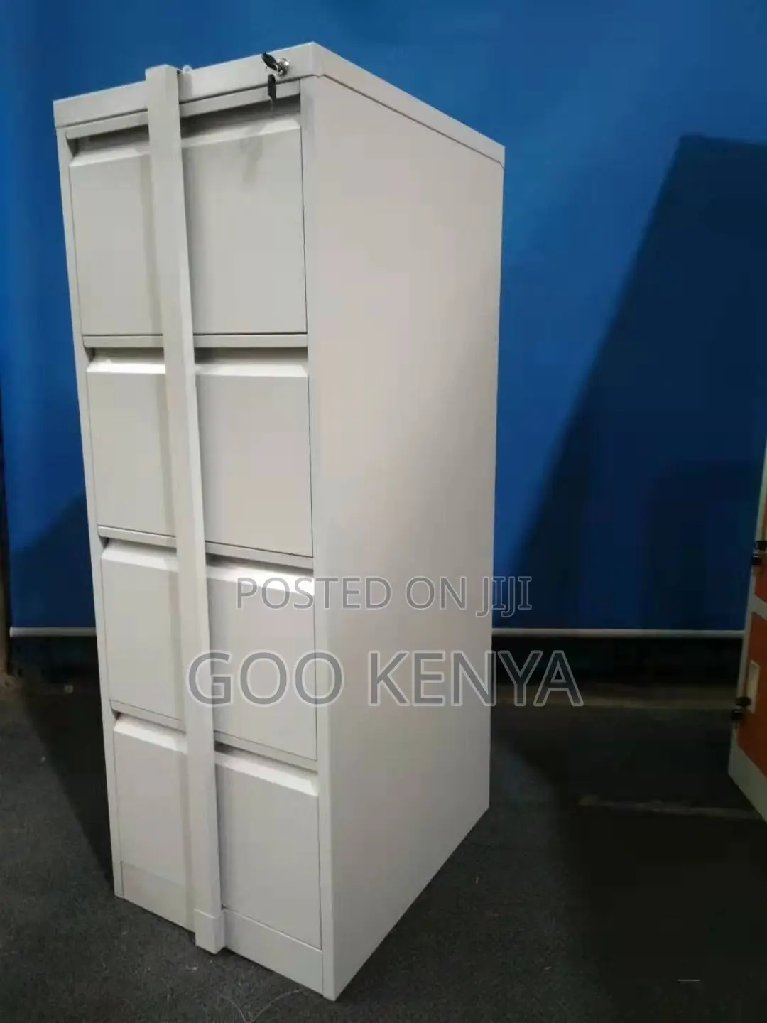Office Cabinet ; Vertical Filing Cabinet With Locking Bar
