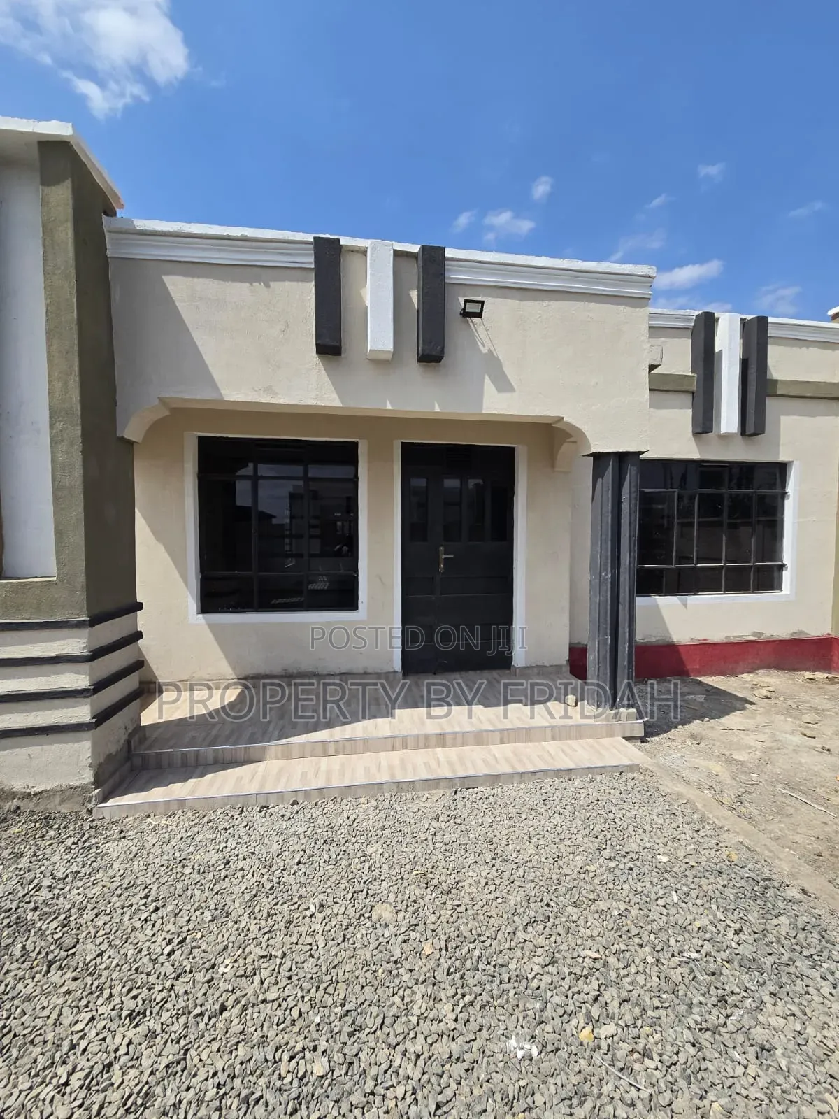 3bdrm Bungalow in Kitengela for sale