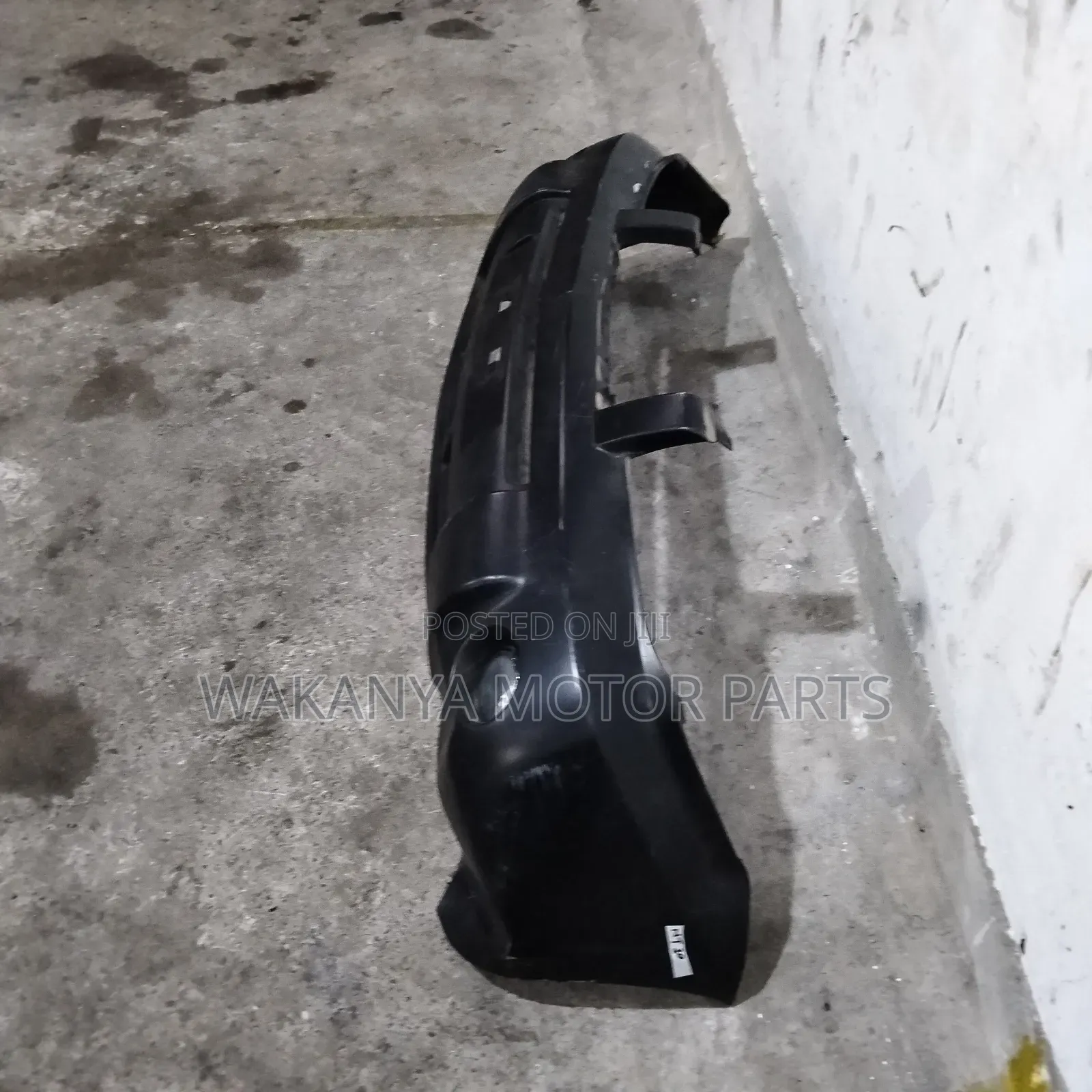 Nissan X-Trail Nt30 Front Bumper Complete With Fog Lamps