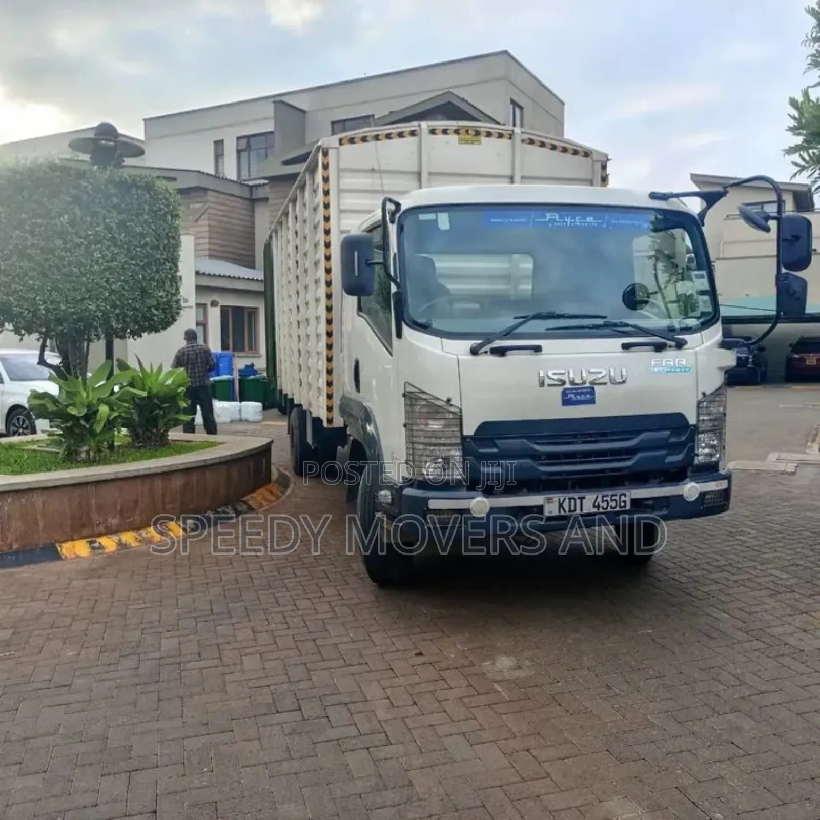 FRR/ Fh Truck for Logistic Needs at Hand