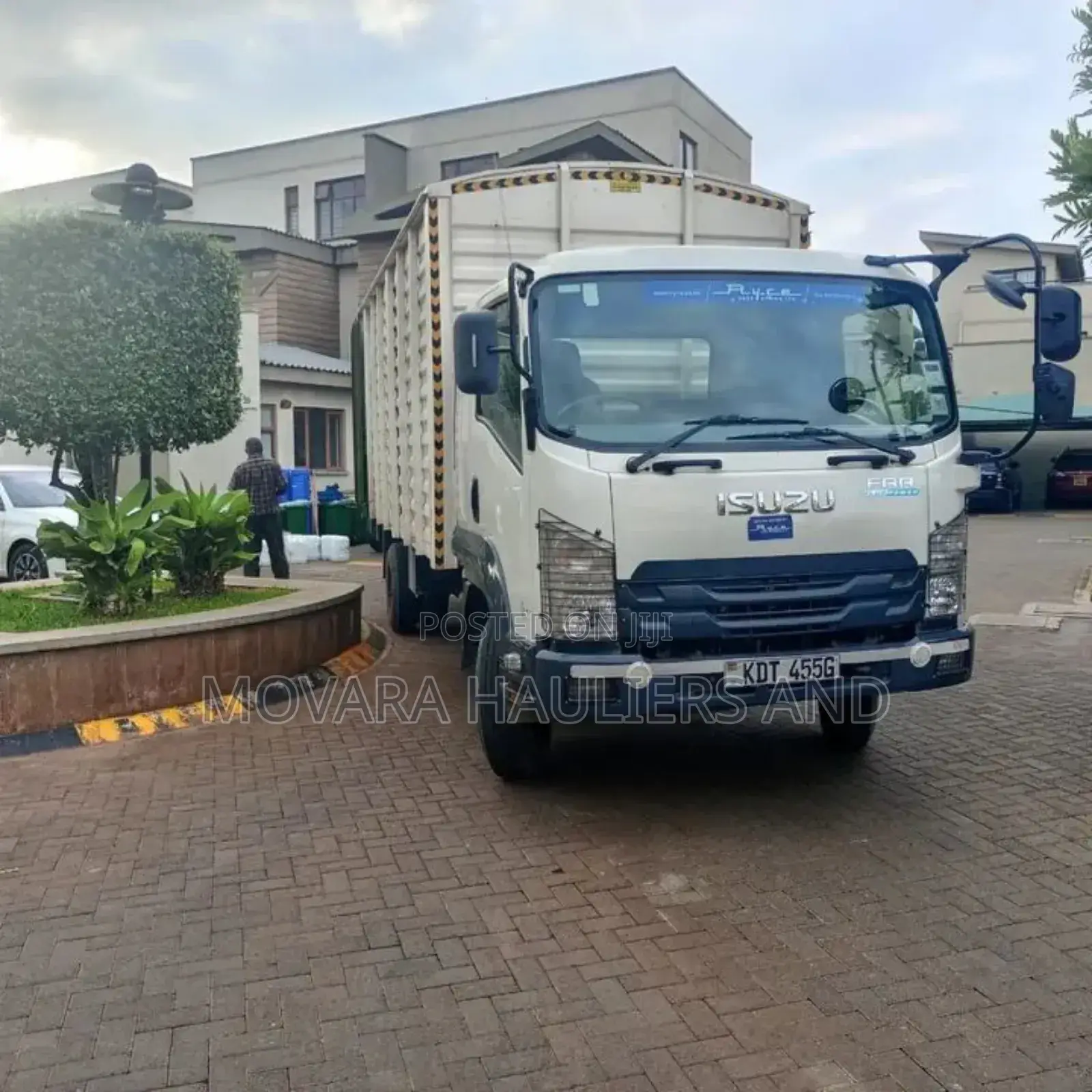 FRR/ Fh Truck for Logistic Needs at Hand