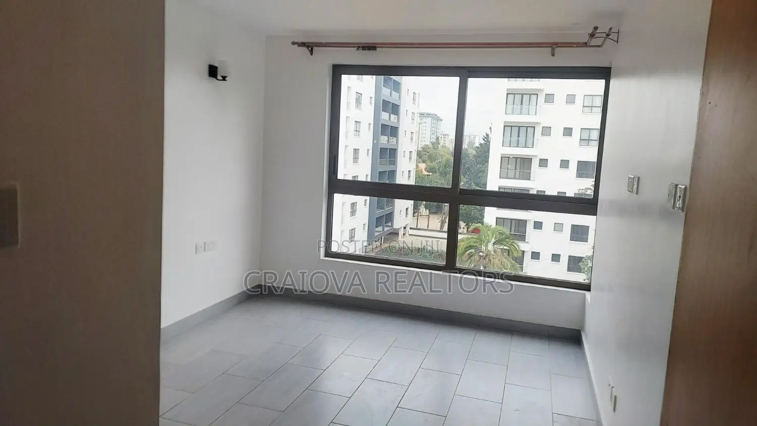 2bdrm Apartment in Valley Arcade for sale