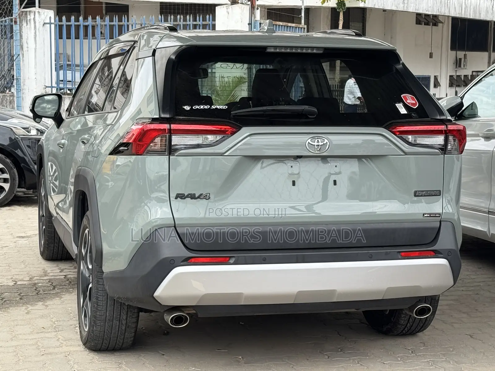 Toyota RAV4 Adventure 2019 Green