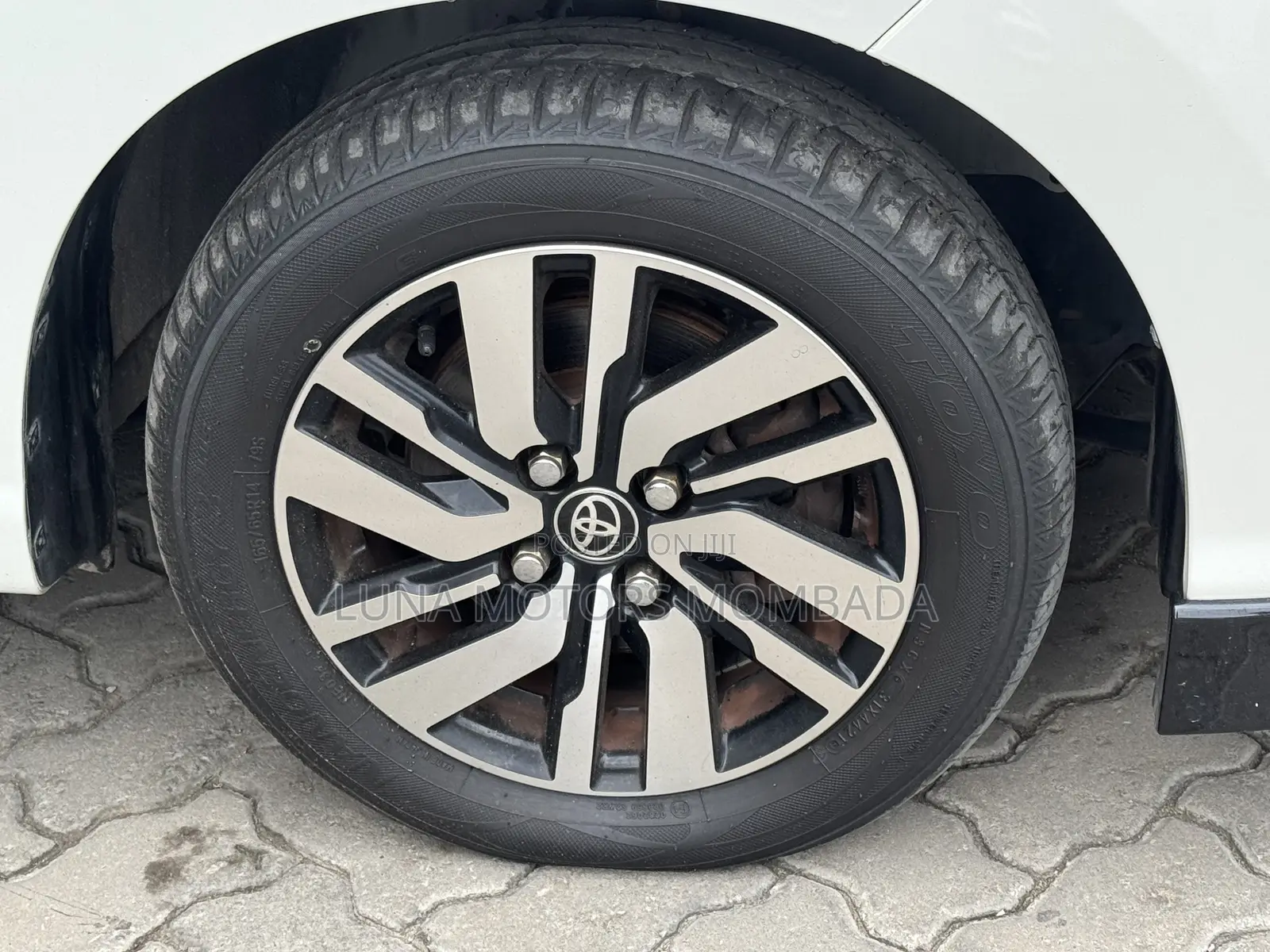 Daihatsu Thor 2019 White